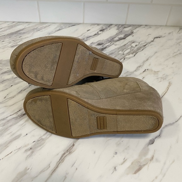 Toms Wedges - Picture 4 of 4